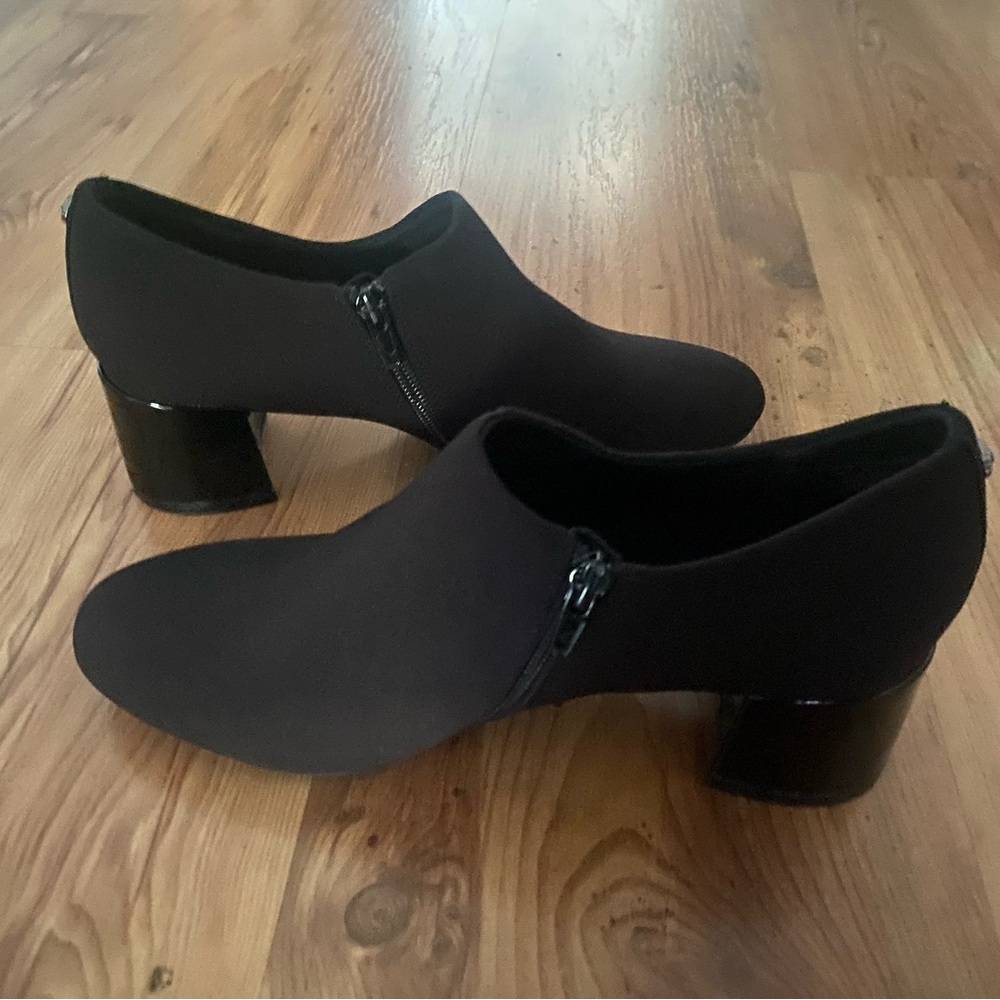Anne Klein iFlex Padded Womens Black Shoes Sz 7.5M Block Heel -Side Zipper- - Picture 4 of 11
